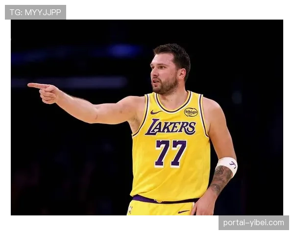 独行侠134-128战胜湖人,东契奇缺阵欧文38分率队客场取胜 独行侠134-128战胜湖人,东契奇缺阵欧文38分率队客场取胜